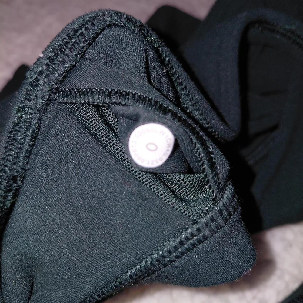 Lululemon| Align Tank Top in Forrest Green - Picture 5 of 7